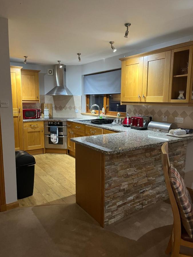 6 Canalside Apartments Fort William Ngoại thất bức ảnh